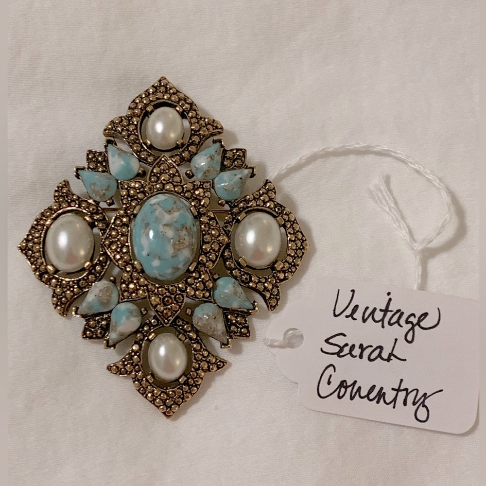 Vintage Sarah Coventry Brooch